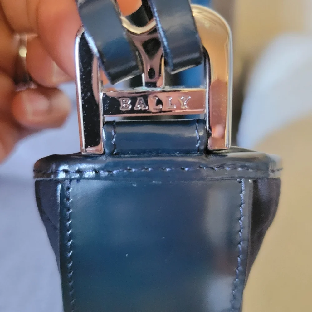 Bally Quilted Fabric Shoulder Bag - Picture 9 of 11